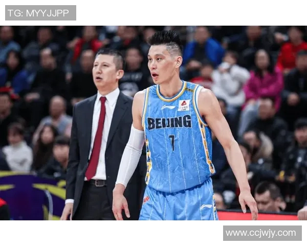 林书豪因表现出色再度当选NBA全明星替补！