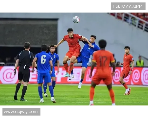 男足国家队在世界杯预选赛中首轮惨败，备战之路还需不断努力